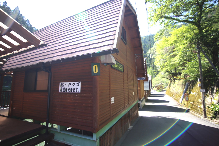 コテージ中 デラックス